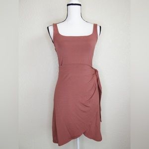 Aritzia Wilfred Saturn mini dress